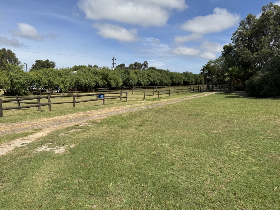 3 Bedroom Property for Sale in Cape Farms Western Cape